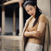 Dalam wawancara dengan Daily Mail, Ye Yongxiang mengatakan dia tetap memerhatikan penampilannya meski bergelut dalam dunia olahraga yang lebih indentik dengan laki-laki. Siapa bilang Tai Chi tidak bisa membuat kamu terlihat muda, elegan, dan fashionable? ucapnya. Foto: Weibo