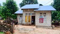 Pemerintah melalui program Bantuan Stimulan Perumahan Swadaya (BSPS) memberikan masing-masing Rp 15 juta. Pool/Kementerian PUPR.