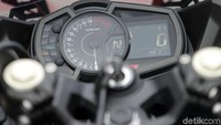 Mesin dengan sistem pengabutan injeksi bahan bakar dengan dual throttle valve ini mampu menyemburkan tenaga hingga sekitar 39 daya kuda dan torsi maksimal hingga 23,5 Nm. Mesin disalurkan melalui transmisi 6 percepatan dengan sistem Assist & Slipper Clutch.