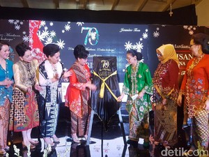 Peluncuran Buku Inez Mardiana, Istri Anies Bicara Batik Rifaiyah