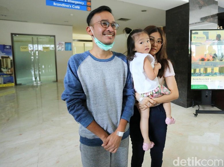 Sudah Sembuh, Ruben Onsu Keluar dari Rumah Sakit Sudah Sembuh, Ruben Onsu Keluar dari Rumah Sakit