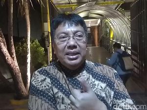 Persija Tambah Stok Kiper