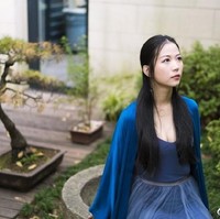 Memiliki tinggi 157 centimeter Ye juga pernah tampil di majalah fashion dan dijuluki sebagai guru kungfu terpanas di China. Foto: Weibo