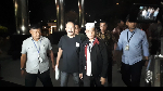 Foto Fredrich Yunadi: dari Ditangkap Hingga Akhirnya Ditahan KPK