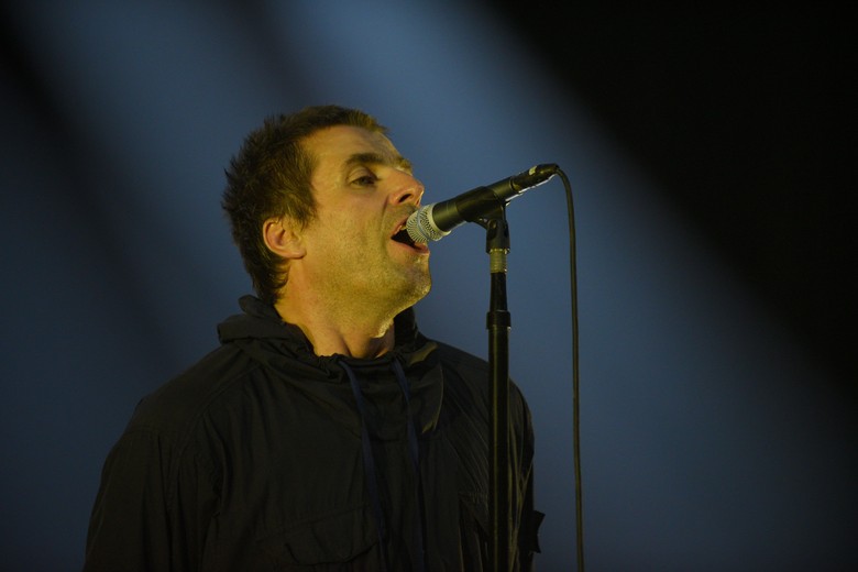 Liam Gallagher Buat Stay Young Dinyanyikan Lagi di Panggung Liam Gallagher Buat Stay Young Dinyanyikan Lagi di Panggung