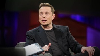 Elon Musk masa sekarang disegani sebagai CEO perusahaan mobil listrik Tesla serta perusahaan kapal luar angkasa SpaceX. Kekayaannya USD 20,8 miliar. Foto: istimewa
