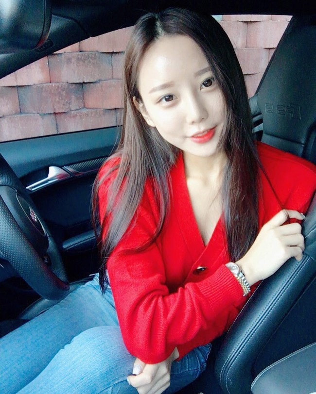 Dengan memposting foto-fotonya di Instagram, Eun Ju pun berharap bisa menginspirasi lebih banyak orang lagi untuk semangat memiliki tubuh sehat dan bugar seperti dirinya. Foto: Instagram