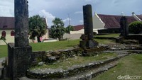 Dulunya, Benteng Rotterdam bernama Benteng Ujung Pandang. Namun, karena Gowa Tallo kalah dan muncul Perjanjian Bongaya, benteng ini diserahkan ke Belanda, kemudian berganti nama menjadi Rotterdam (Ibnu Munsir/detikTravel)