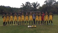 AKBP Rudy rupanya memang hobi sekali bermain bola. (Foto: Dok. Istimewa)