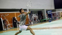 Dengan waktu persiapan yang singkat, Ricky mendapatkan penanganan khusus dari Richard dan asistennya, Vita Marissa. Ricky juga diminta bekerja ekstra keras agar bisa segera nyetel.