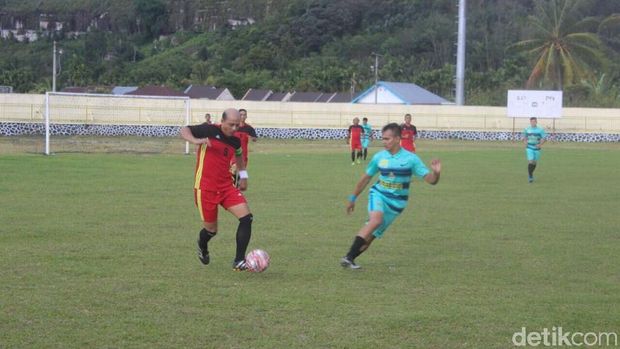 Kapolres Dharmasraya Bicara Soal Skill Mumpuni Olah Bola Bak Neymar