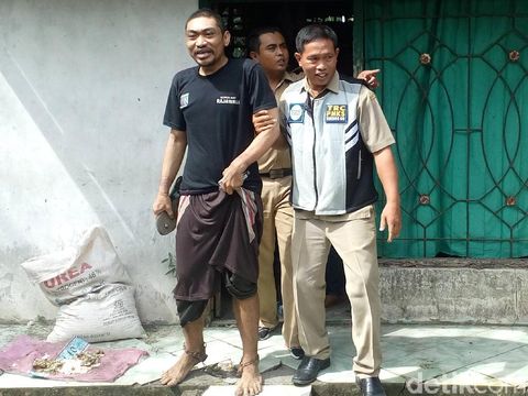 Muhaimin dibebaskan dan dibawa ke RSJ Lawang/