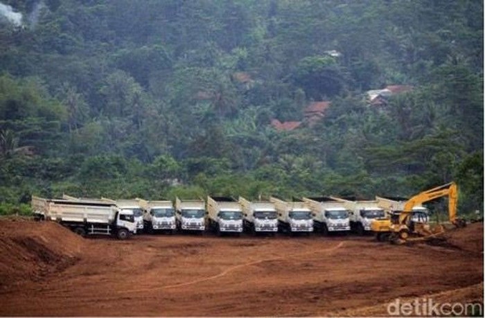 Isuzu Dukung Pembangunan Infrastruktur di Berbagai Daerah