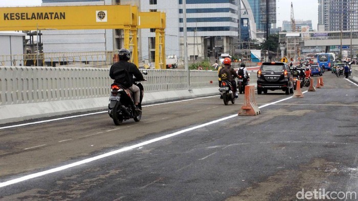 Belum Kantongi Sertifikat, Amankah Flyover Pancoran Dilalui?