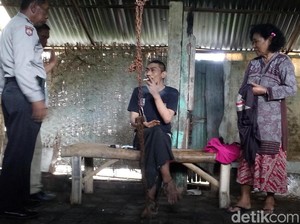 Kasihan, Muhaimin Terpaksa Dirantai karena Kerap Mengamuk