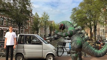 Ukuran Ryan Godzilla tidak sebesar yang ada difoto. Foto: Ryangodzilling