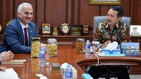 Hasil kerja sama yang berlanjut dari nota kesepahaman yang ditandatangani antara TAI dan PTDI selama IDEF 2017 ini, perjanjian kerangka kerja tersebut berisi kesepakatan kedua belah pihak untuk menggabungkan upaya pada domain kedirgantaraan untuk mendukung pengembangan kerjasama kedua negara dalam industri kedirgantaraan. Pool/PT Dirgantara Indonesia.