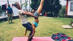 Foto: Penari Cantik Rusia Keliling Dunia Sambil Yoga
