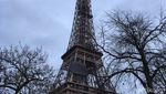 Foto: Tak Pernah Bosan Memandang Eiffel yang Menawan