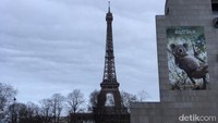 Tidak sah rasanya ke Paris tanpa mampir ke Menara Eiffel (Angga/detikTravel)