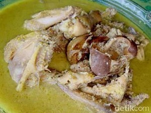 Gurih Kental Palubasa Ayam yang Istimewa dari Makassar