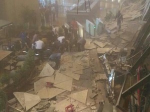 Selasar Ambruk, Bos BEI Pastikan Sistem Bursa Tak Terganggu
