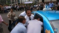 Koridor Lantai 1 Gedung BEI Ambruk, Banyak Korban Luka
