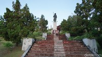 Monumen Martha Tiahahu menjadi bukti keberanian wanita Ambon yang melawan penjajah demi membela Tanah Air (Syanti/detikTravel)