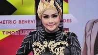 Maju bersama Kaderismanto di Bengkalis, Iyeth Bustami juga masih terseok-seok. Mereka hanya mampu memperoleh suara 20 persen, sedangkan yang terbanyak adalah pasangan Kasmarni dan Bagus Santoso dengan 30,7 persen. Istimewa/Instagram.