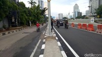 Pembangunan Flyover Pancoran ini dimulai pada November 2016 dengan anggaran Rp 141 miliar (Foto: Seysha Desnikia/detikcom)