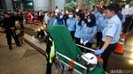 Penjagaan Ketat Polisi di TKP Robohnya Selasar BEI