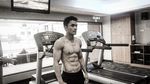 Foto: Perut Sixpack Randy Pangalila Bikin Hati Kaum Hawa Meleleh Nih!