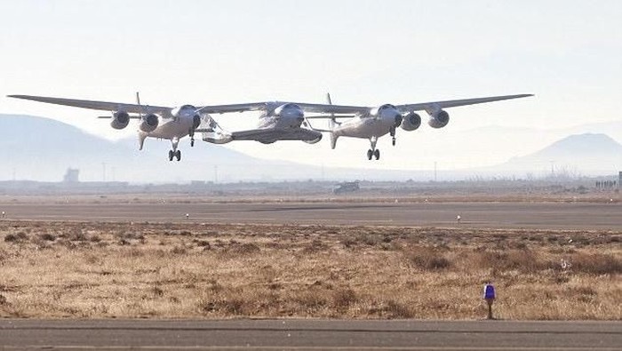 Foto: (dok Virgin Galactic) Foto: (dok Virgin Galactic)