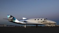 Belajar dari kegagalan SpaceShipTwo VSS Enterprise yang berakhir dengan kecelakaan tahun 2014 lalu, VSS Unity hadir dengan teknologi dan konsep yang lebih matang (dok Virgin Galactic)