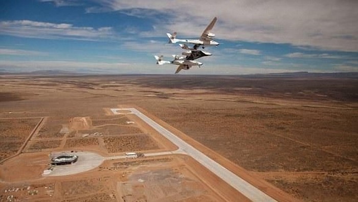 Foto: (dok Virgin Galactic) Foto: (dok Virgin Galactic)