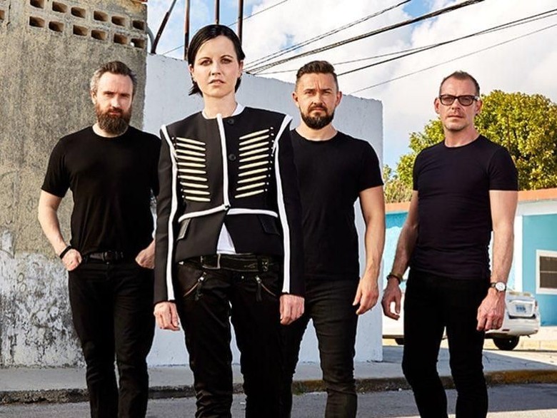 Penjualan Musik The Cranberries Naik 11 Persen Pasca Dolores ORiordan Meninggal Penjualan Musik The Cranberries Naik 11 Persen Pasca Dolores ORiordan Meninggal