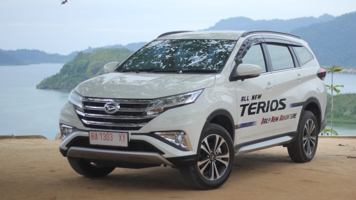 Uji All New Terios di Padang