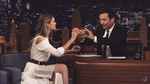 10 Potret Cantik Gigi Hadid Saat Menikmati Makanan Favorit
