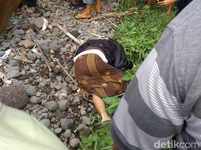 Identitas Mayat Pria Tertelungkup di Bawah Jembatan Terungkap