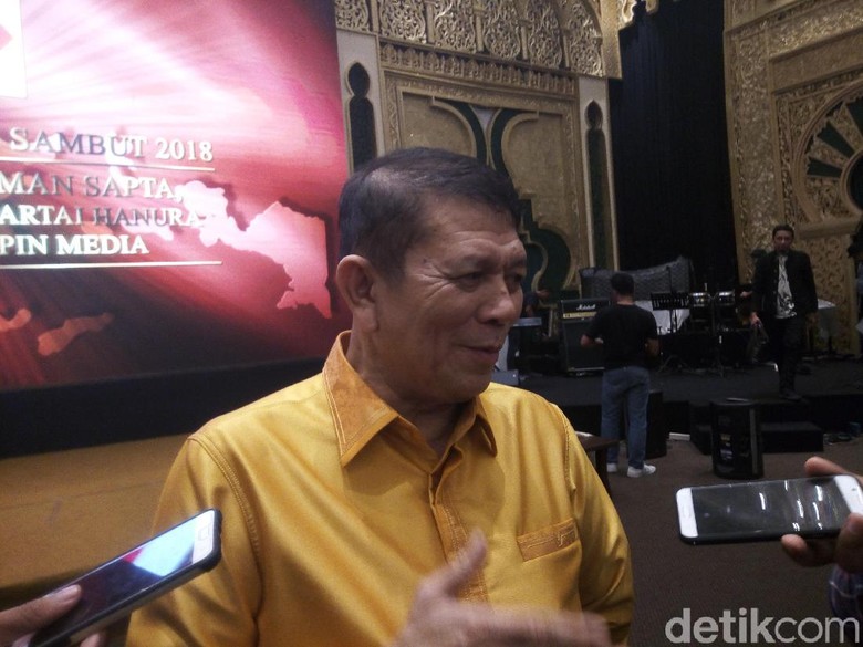 Ini Alasan OSO Tunjuk Keluarga Besan Jokowi Jadi Sekjen Hanura Ini Alasan OSO Tunjuk Keluarga Besan Jokowi Jadi Sekjen Hanura