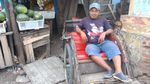 Potret Tukang Becak yang Masih Eksis di Jakarta