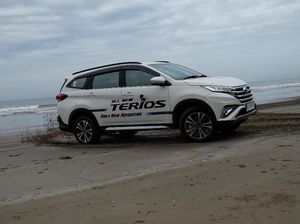 Jelang Tutup Tahun Terios Diskon Rp 6 Juta, Rush Ludes
