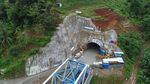 Tembus Gunung, Terowongan Double Track Pertama RI Kelar 2018