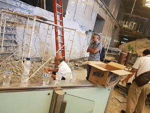 Labfor Sita Sampel dan Dokumen Terkait Ambruknya Selasar BEI