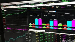 Penampakan IHSG Cetak Rekor Pasca Selasar BEI Ambruk