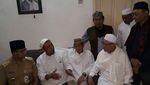 Foto: Duka dan Kedekatan Anies kepada Habib Abdurrahman Kwitang