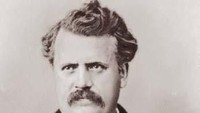 Merek tas Louis Vuitton diambil dari nama pendirinya. Vuitton dilahirkan pada 4 Agustus 1821. Ia terkenal setelah membuatkan koper untuk Ratu Prancis Eugénie de Montijo, istri dari Napoleon Bonaparte. (sumber foto: Hauterhorlogerie).