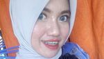 Foto: Senyum Novi, Sang Mantan yang Bikin Pria Pingsan di Pernikahan