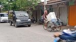Potret Tukang Becak yang Masih Eksis di Jakarta