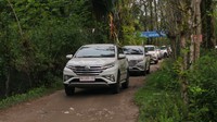 Daihatsu mengklaim mobil Low SUV mereka All New Terios memiliki sejumlah perbedaan dengan model pendahulunya, yang membuat All New Terios ini lebih mewah dan keren.  Foto: Pool (Daihatsu)